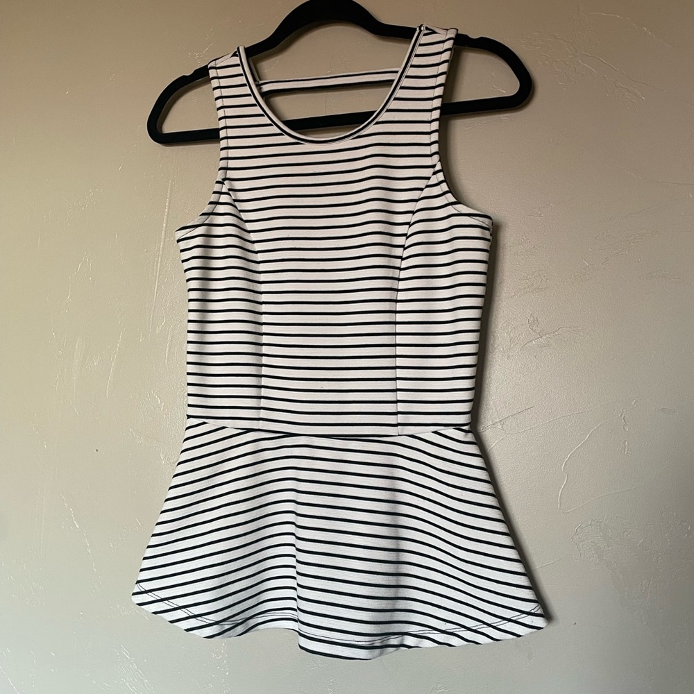Maurice’s fitted flare top